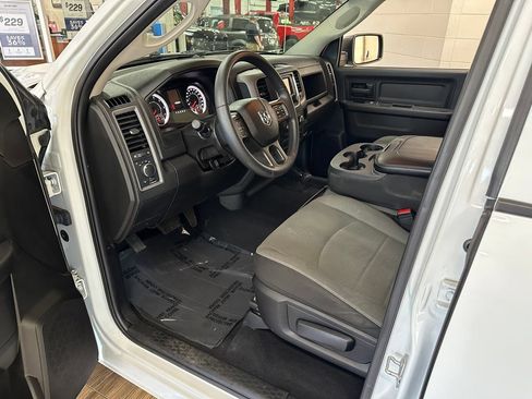 Certified 2022 RAM 1500 Tradesman w/ Popular Equipment Group AWD/4WD image 8