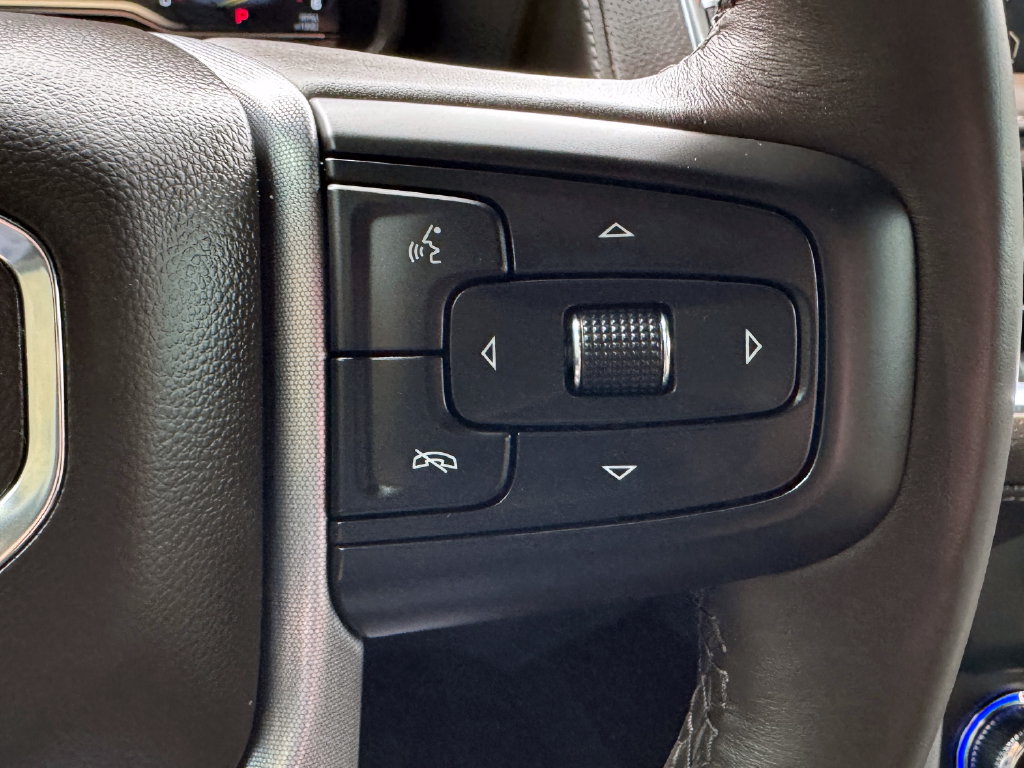 Used 2022 GMC Yukon SLT w/ SLT Premium Package AWD/4WD image 29
