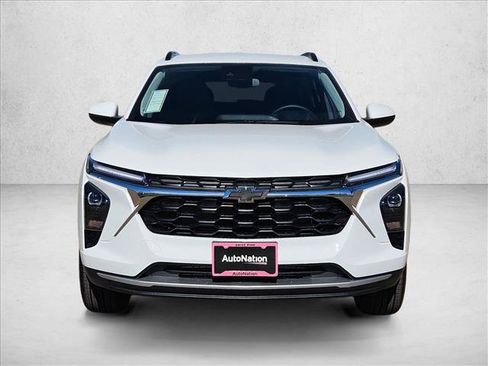 New 2026 Chevrolet Trax LT image 6