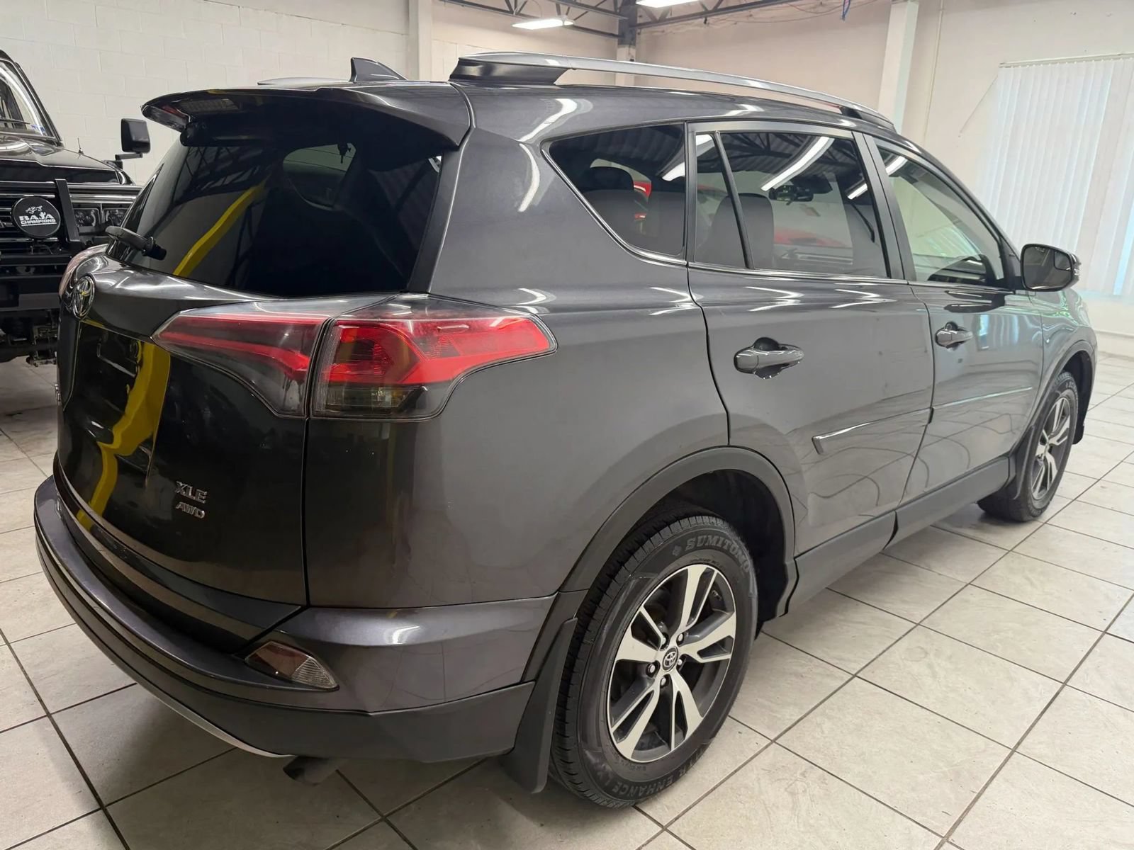 Used 2017 Toyota RAV4 XLE w/ Protection Package AWD/4WD image 17