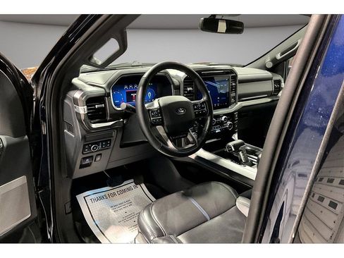 Used 2025 Ford F150 Platinum image 16