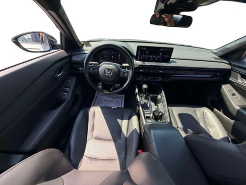 Used 2023 Honda Accord Sport image 13