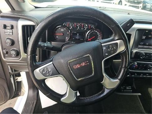 Used 2015 GMC Sierra 2500 SLE w/ SLE Preferred Package AWD/4WD image 5