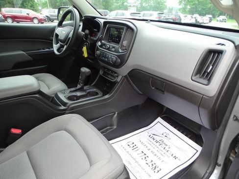 Used 2019 Chevrolet Colorado 4x4 Crew Cab w/ WT Convenience Package image 36