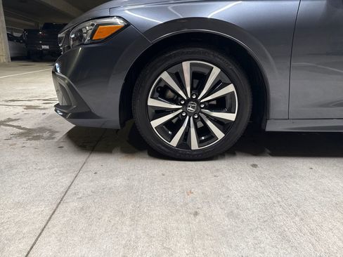 Used 2023 Honda Civic EX image 23