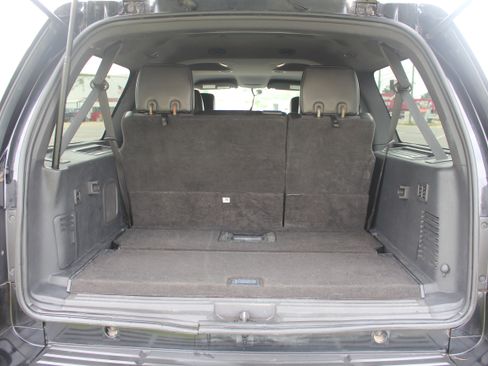 Used 2011 Ford Expedition EL Limited image 7