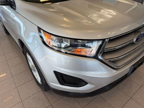 Used 2017 Ford Edge SE image 8