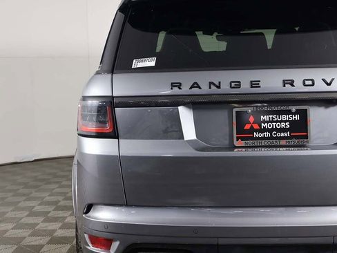 Used 2022 Land Rover Range Rover Sport SVR image 20