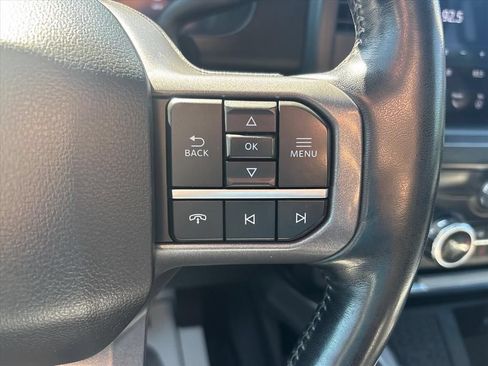 Used 2024 Ford F250 Lariat w/ Black Appearance Package AWD/4WD image 31