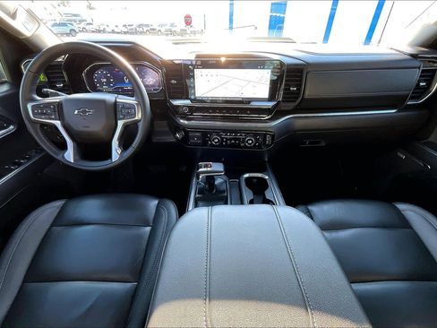 Certified 2024 Chevrolet Silverado 1500 LT Trail Boss w/ Convenience Package II image 13