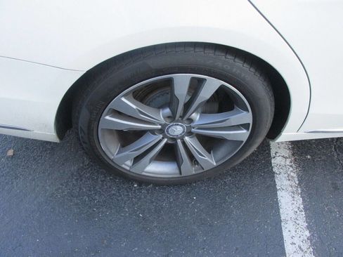 Used 2014 Mercedes-Benz S 550 Sedan image 42