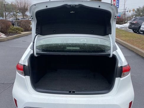 Used 2021 Toyota Corolla SE w/ Carpet Mat Package (TMS) image 15