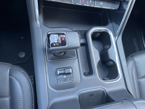 Used 2024 GMC Sierra 1500 Denali w/ Denali Reserve Package image 13