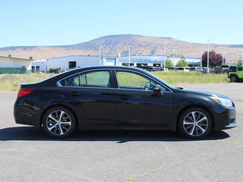 Used 2015 Subaru Legacy 3.6R Limited AWD/4WD image 6