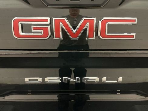 Used 2024 GMC Sierra 2500 Denali w/ Denali Reserve Package AWD/4WD image 27