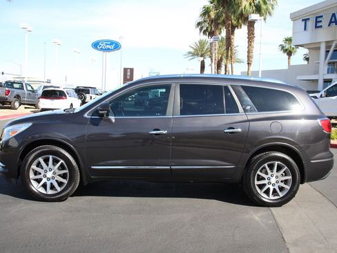 Used 2017 Buick Enclave Leather FWD image 4