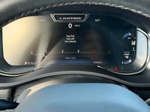 Used 2024 RAM 2500 Limited image 10