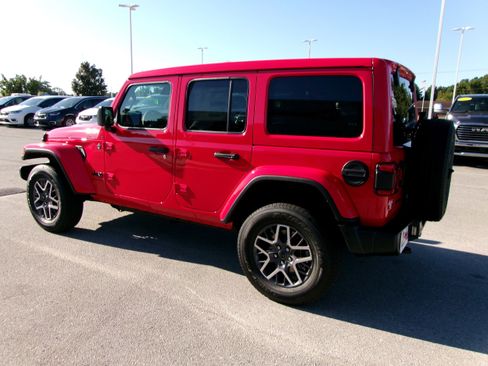 New 2025 Jeep Wrangler Unlimited Sahara image 3