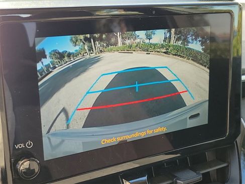 Used 2024 Toyota Corolla LE image 25