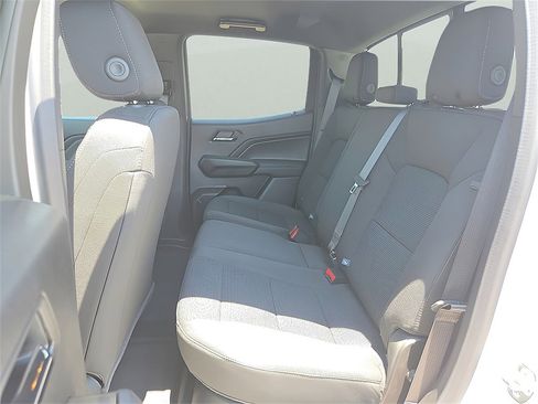 New 2026 GMC Canyon Elevation w/ Convenience Package image 9