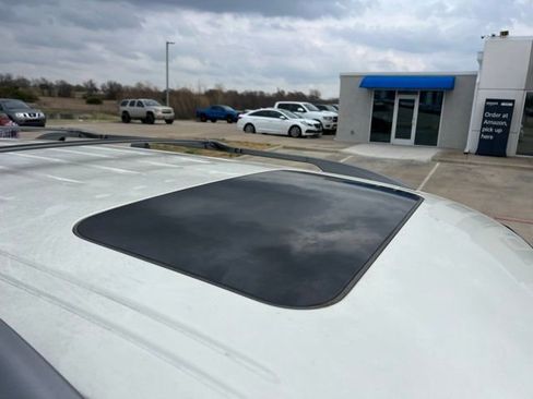 Used 2019 Nissan Armada SL w/ Premium Package image 15