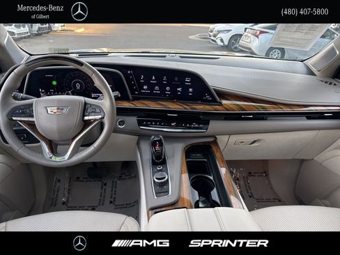 Used 2024 Cadillac Escalade Sport Platinum w/ LPO, ONYX Package AWD/4WD image 27