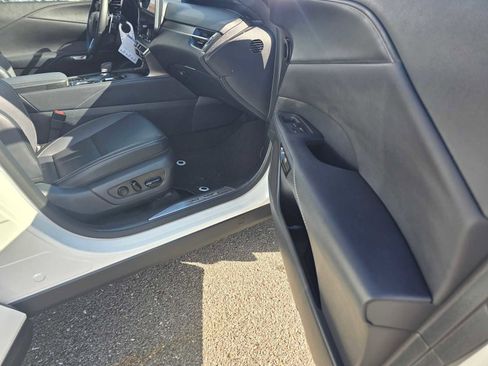 New 2026 Lexus RX 450h AWD image 10