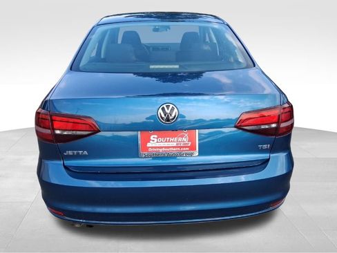Used 2017 Volkswagen Jetta S FWD image 5