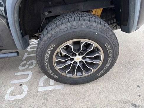 Used 2018 Chevrolet Colorado ZR2 AWD/4WD image 9