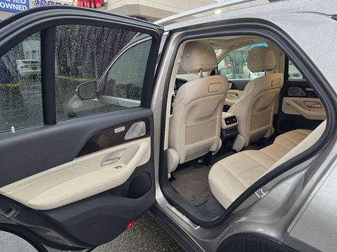 Used 2020 Mercedes-Benz GLE 350 4MATIC image 16