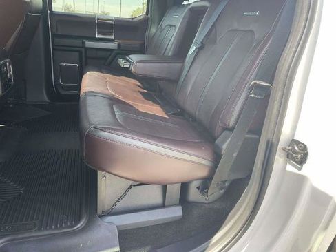 Certified 2017 Ford F250 Platinum w/ Platinum Ultimate Package image 22
