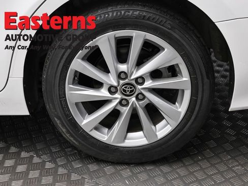 Used 2023 Toyota Camry LE image 8