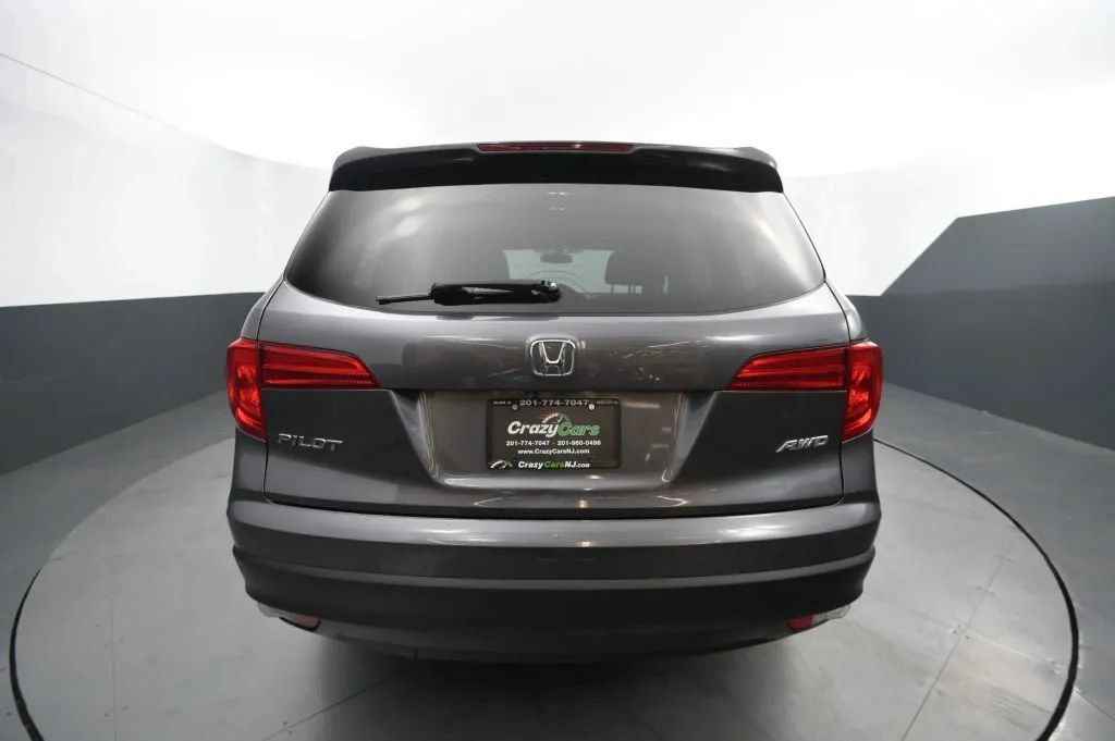 Used 2017 Honda Pilot EX-L image 4