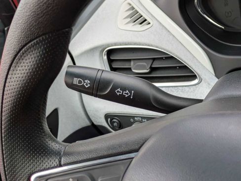 Used 2020 Chevrolet Bolt LT image 26