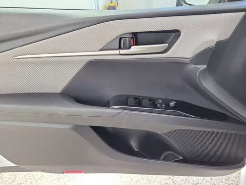 Used 2025 Toyota Camry SE FWD image 21