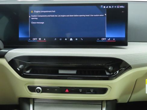 New 2026 BMW 330i Sedan w/ M Sport Package image 14