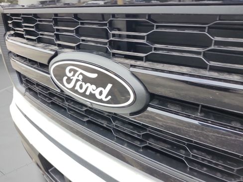 New 2025 Ford F150 Lariat w/ Equipment Group 502A High AWD/4WD image 30