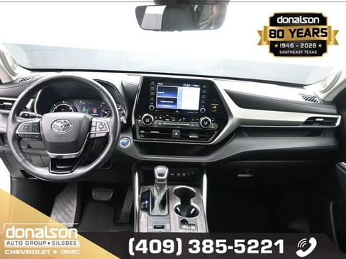 Used 2021 Toyota Highlander Limited image 13