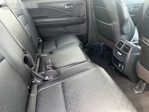 Used 2021 Honda Passport Elite image 27