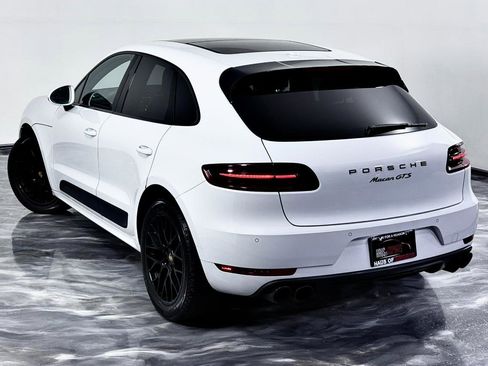 Used 2017 Porsche Macan GTS AWD/4WD image 12
