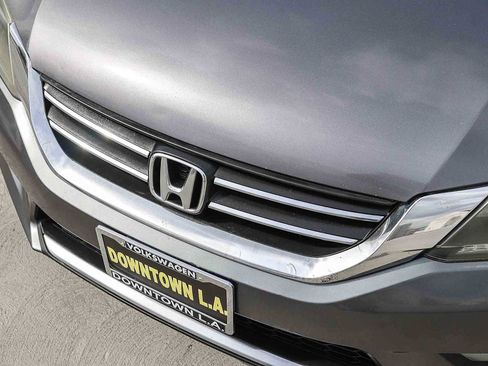 Used 2014 Honda Accord Sport image 8