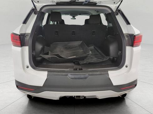 Used 2023 Chevrolet Blazer LT w/ Midnight/Sport Edition image 16