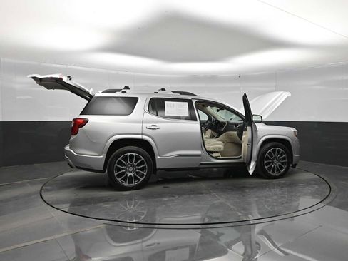 Used 2020 GMC Acadia Denali w/ LPO, Adventure Package AWD/4WD image 41