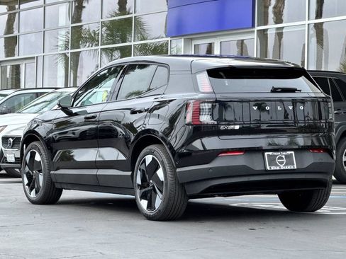 New 2026 Volvo EX30 Ultra w/ Climate Package AWD/4WD image 3