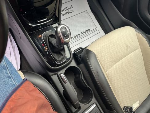 Used 2017 Buick Encore Preferred image 11