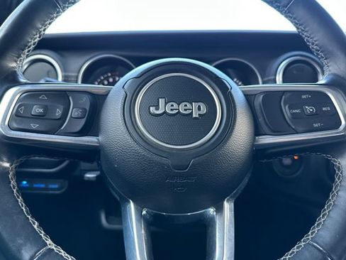 Used 2023 Jeep Wrangler Unlimited Sahara w/ Cold Weather Group AWD/4WD image 26