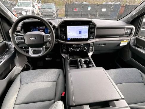 New 2025 Ford F150 XLT w/ Equipment Group 303A High image 21