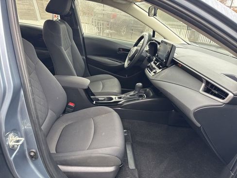 Used 2022 Toyota Corolla LE image 25