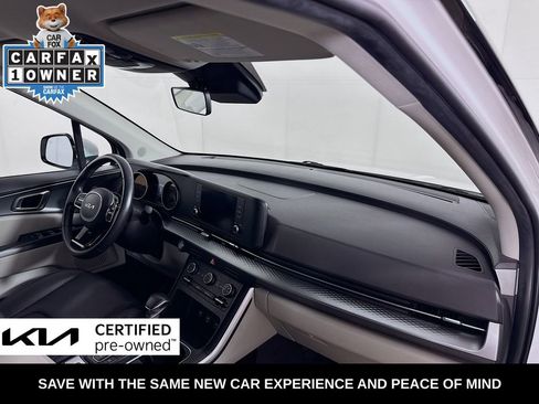 Certified 2024 Kia Carnival LX image 34