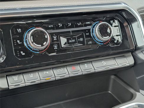 New 2026 GMC Sierra 2500 Denali w/ Denali Reserve Package image 20